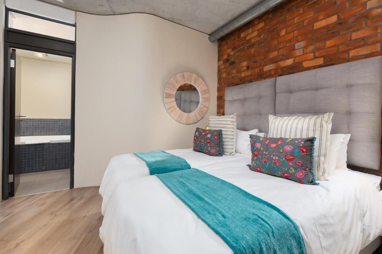 Metropolis Luxury Cape Town