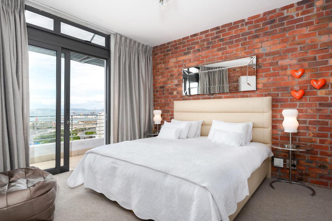 Metropolis Luxury Apartment Cape Town